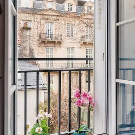 Appartamento Marais Place Des Vosges Peaceful Air-conditioned *